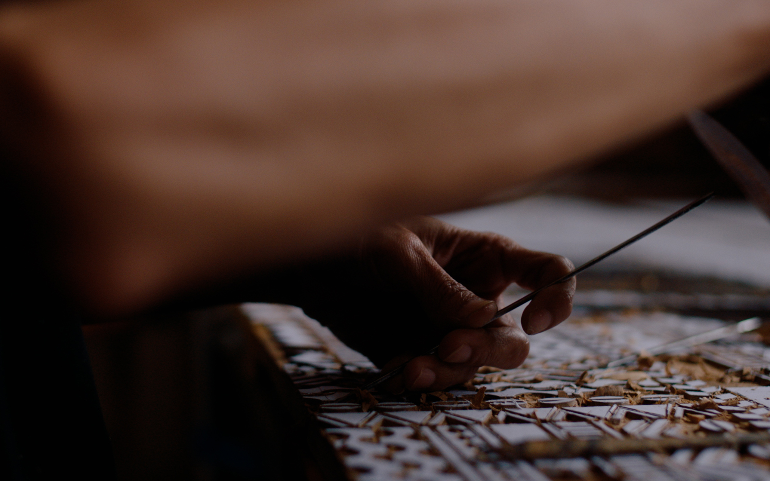 Ethnicraft craftsmanship, working wood by hand